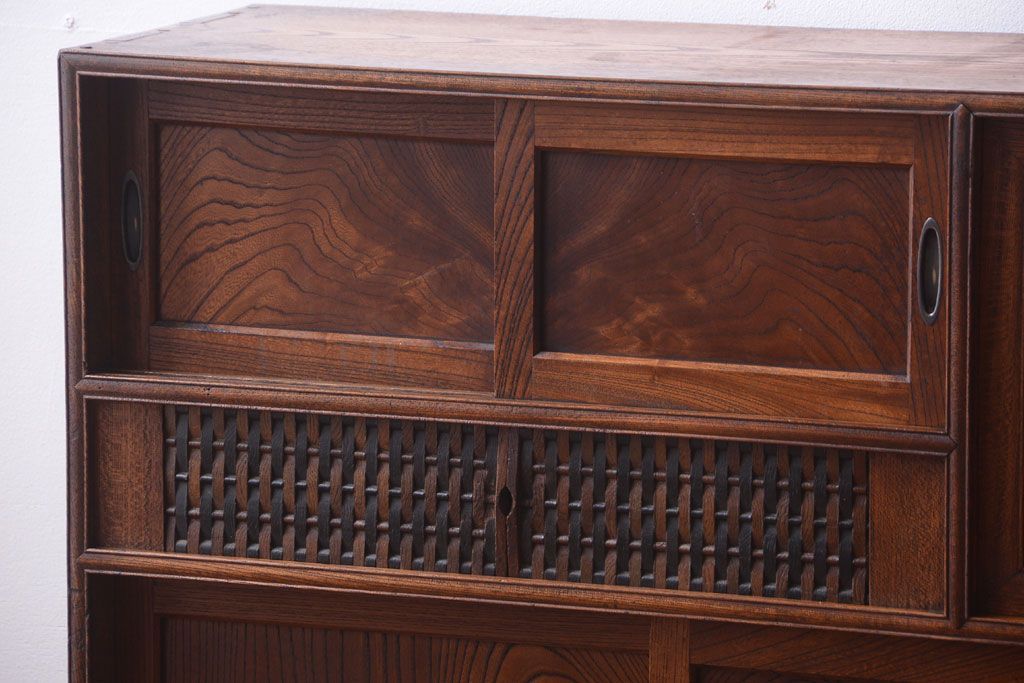 アンティーク家具　和製アンティーク　蛇腹戸付き!古い木の珍しい収納棚(戸棚)