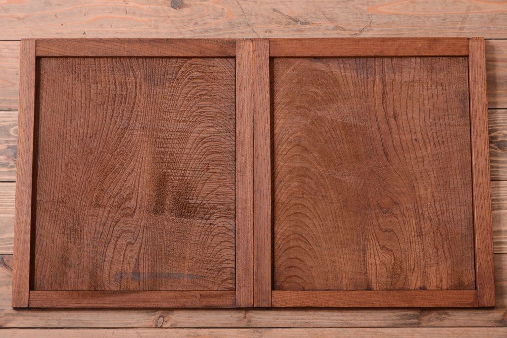 アンティーク家具　和製アンティーク　蛇腹戸付き!古い木の珍しい収納棚(戸棚)