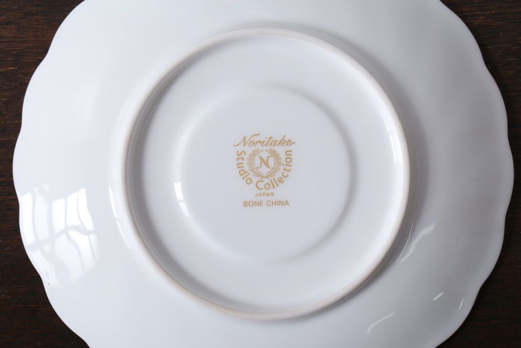アンティーク雑貨　中古　ノリタケ(Noritake) スタジオコレクション　カップ&ソーサー3客セット(洋食器)