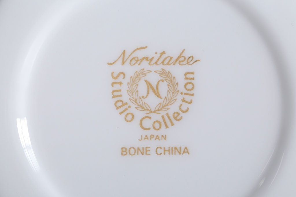 アンティーク雑貨　中古　ノリタケ(Noritake) スタジオコレクション　カップ&ソーサー3客セット(洋食器)