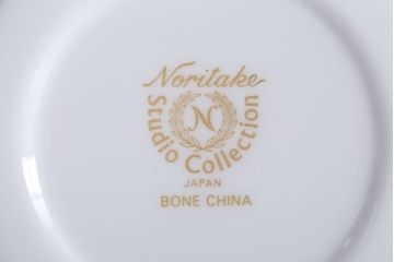 アンティーク雑貨　中古　ノリタケ(Noritake) スタジオコレクション　カップ&ソーサー3客セット(洋食器)