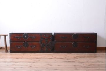 アンティーク家具　古民具・骨董　明治〜大正期　前面栗材!二段重ねのアンティーク米沢箪笥