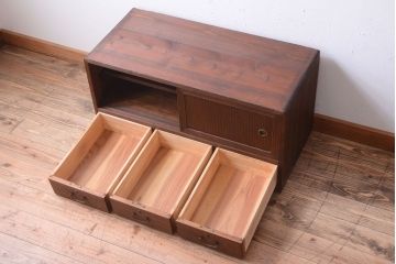 アンティーク家具　和製アンティーク　引き出し3杯付き!古い桐箪笥ローボード
