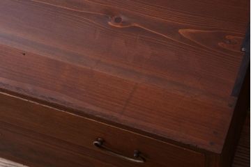 アンティーク家具　和製アンティーク　古い桐材のシンプルな時代箪笥ローボード(衣装箪笥)(1)