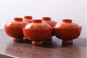 和製アンティーク　松竹梅の朱塗り椀5客セット