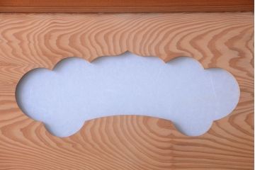 和製アンティーク　秋田杉一枚板!玉杢の木味が美しい引き戸(板戸)(2)