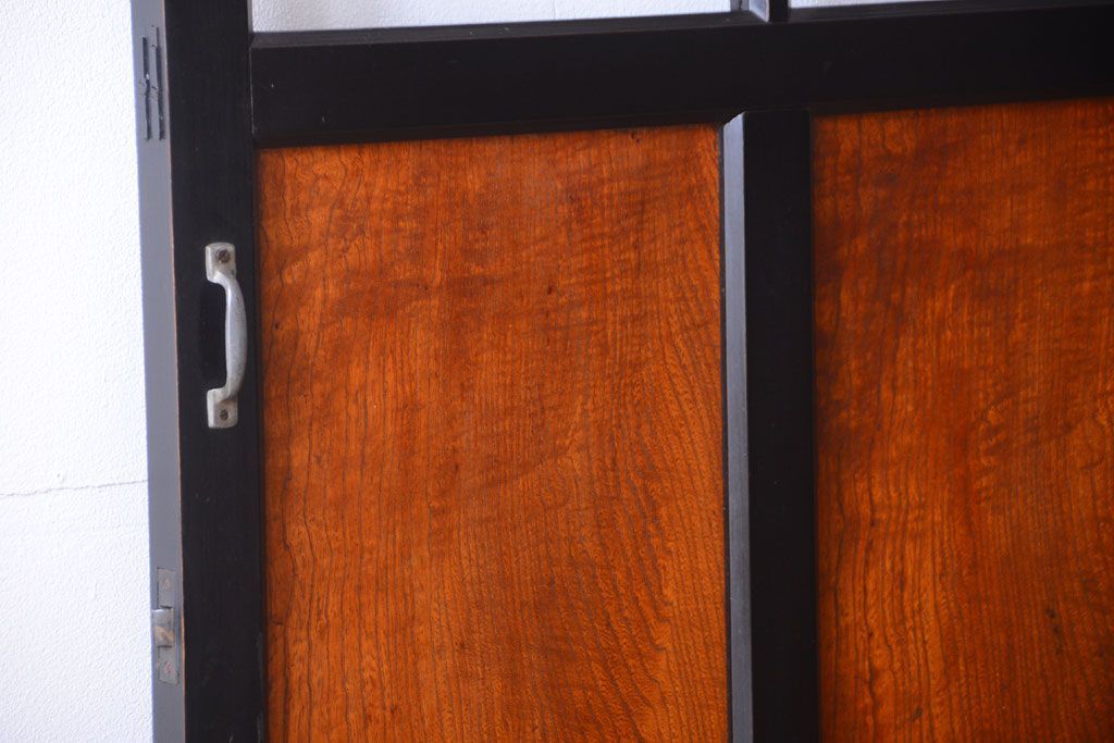和製アンティーク　腰板欅材!古い木のドア(扉)