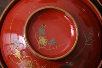 和製アンティーク　松竹梅　朱塗り木製椀5客セット(2)