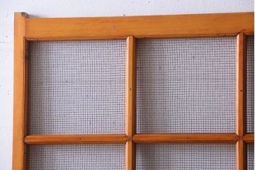 昭和レトロ　古い木製のアンティーク金網戸1枚(建具)