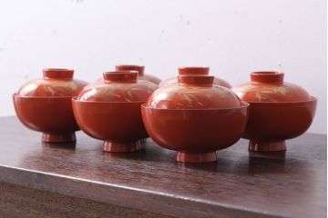 和製アンティーク　松竹梅の朱塗り椀6客セット