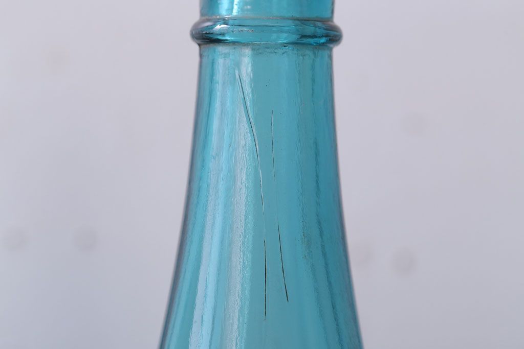 アンティーク雑貨　アンティーク　青色!気泡入りの古いガラス瓶3本セット(1)