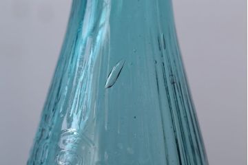 アンティーク雑貨　アンティーク　青色!気泡入りの古いガラス瓶3本セット(1)