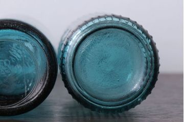 アンティーク雑貨　アンティーク　青色!気泡入りの古いガラス瓶3本セット(1)