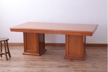 中古　横浜クラシック家具　ダニエル　高級品!組み立て式テーブル(定価約60万円)