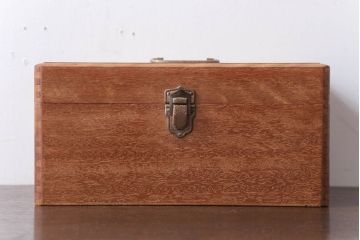 アンティーク雑貨　昭和レトロ　小さなアンティーク木箱(1)