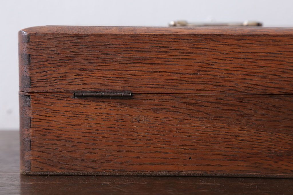 アンティーク雑貨　昭和レトロ　小さなアンティーク木箱(2)