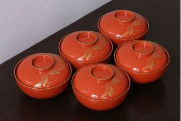 アンティーク雑貨　和製アンティーク　上品な花鳥柄の沈金朱塗椀5客セット