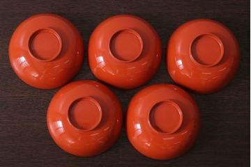 和製アンティーク　上品な花鳥柄の沈金朱塗椀5客セット(2)