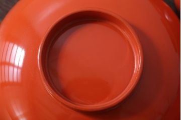 和製アンティーク　上品な花鳥柄の沈金朱塗椀5客セット(2)