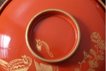 アンティーク雑貨　和製アンティーク　上品な花鳥柄の沈金朱塗椀5客セット(3)