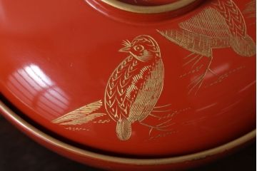 アンティーク雑貨　和製アンティーク　上品な花鳥柄の沈金朱塗椀5客セット(3)