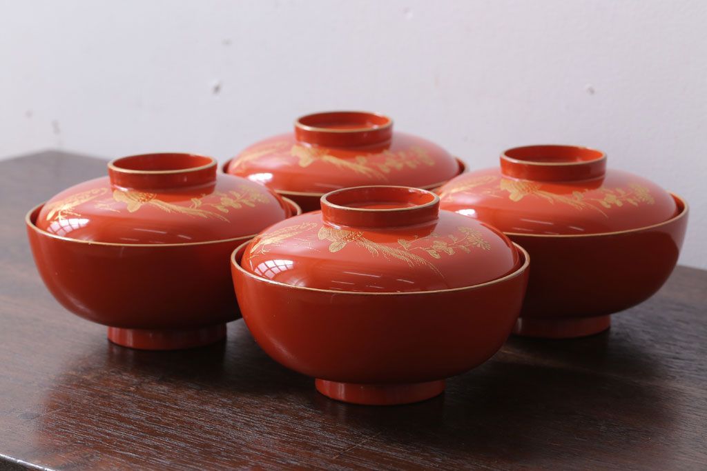 和製アンティーク　上品な花鳥柄の沈金朱塗椀4客セット