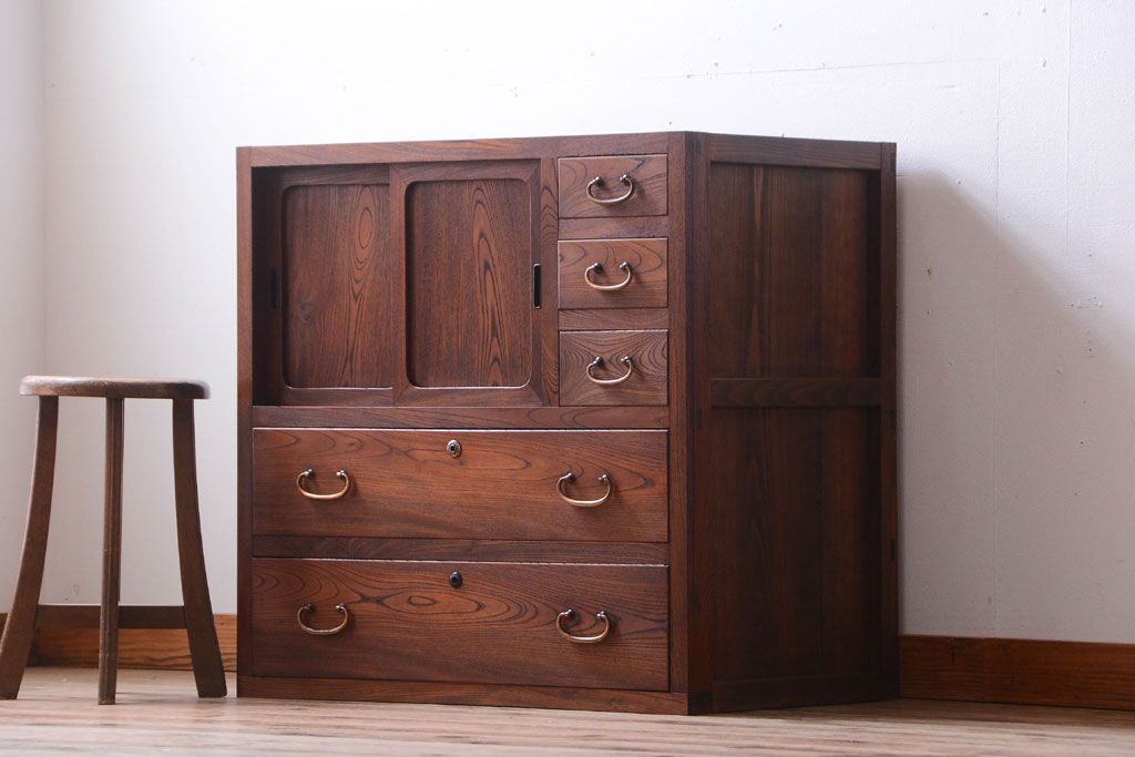 アンティーク家具　和製アンティーク　前面欅材!古い収納棚(戸棚)