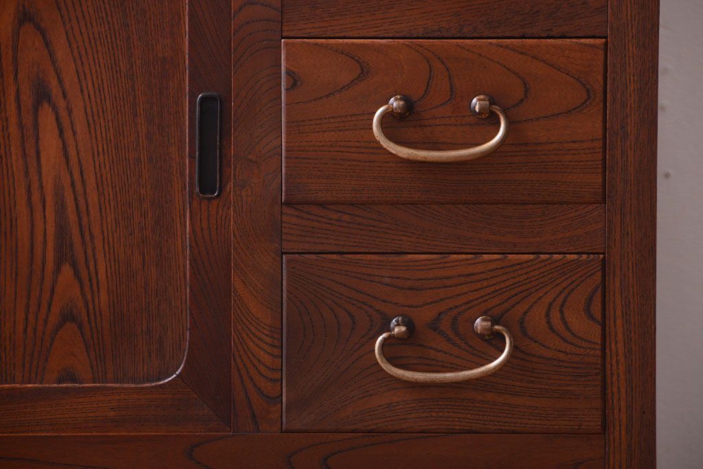 アンティーク家具　和製アンティーク　前面欅材!古い収納棚(戸棚)