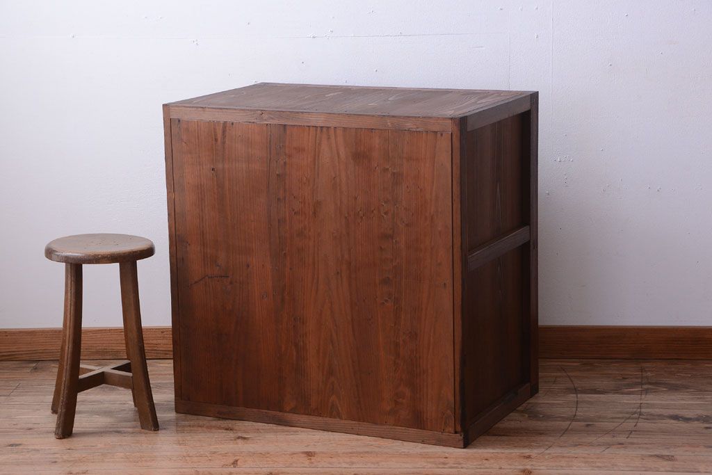 アンティーク家具　和製アンティーク　前面欅材!古い収納棚(戸棚)