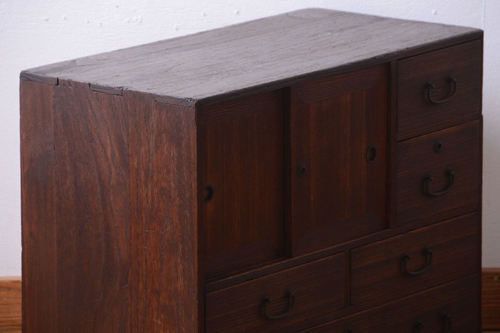 アンティーク家具　古民具・骨董　小さなアンティーク桐箪笥(桐たんす)