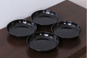 アンティーク雑貨　和製アンティーク　漆塗りの菓子皿4枚セット