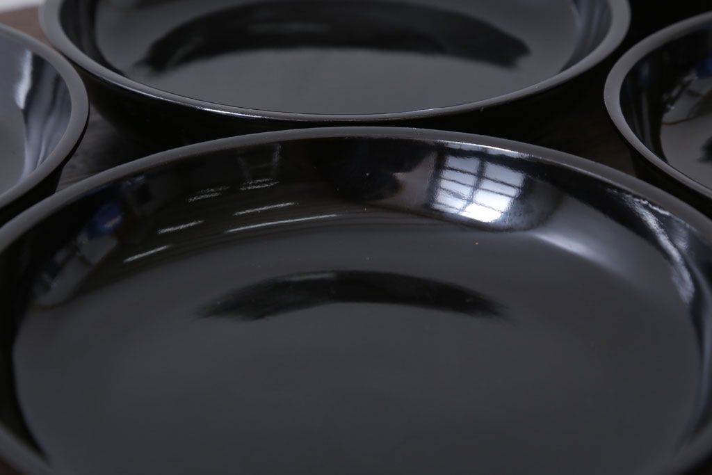 アンティーク雑貨　和製アンティーク　漆塗りの菓子皿5枚セット(1)