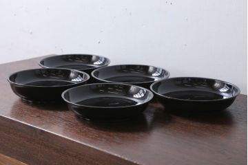 アンティーク雑貨　和製アンティーク　漆塗りの菓子皿5枚セット(2)
