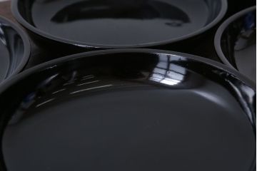 アンティーク雑貨　和製アンティーク　漆塗りの菓子皿5枚セット(2)