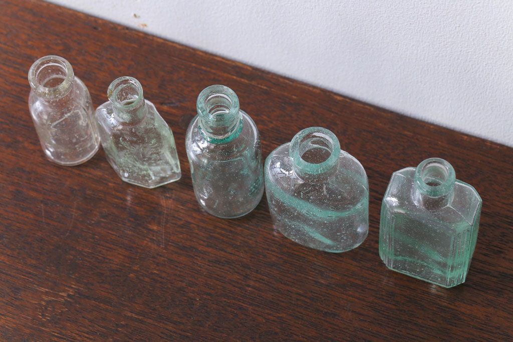 アンティーク雑貨　アンティーク　古いガラス小瓶5本セット