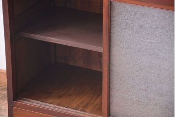 アンティーク家具　和製アンティーク　引き出し2杯付き!結霜ガラス引き戸の収納棚