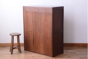 アンティーク家具　和製アンティーク　引き出し2杯付き!結霜ガラス引き戸の収納棚