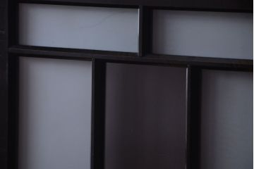古民具・骨董　すりガラス入り!漆が美しいアンティークガラス帯戸2枚セット(2)