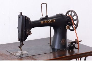 アンティーク家具　ジャンク品　イギリスアンティーク　インダストリアルシンガーミシン(2)