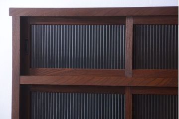 アンティーク家具　和製アンティーク　前面欅材!2段重ねのモールガラス引き戸収納棚(2)