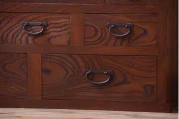 アンティーク家具　和製アンティーク　前面欅材!2段重ねのモールガラス引き戸収納棚(2)