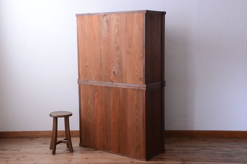 アンティーク家具　和製アンティーク　前面欅材!2段重ねのモールガラス引き戸収納棚(2)