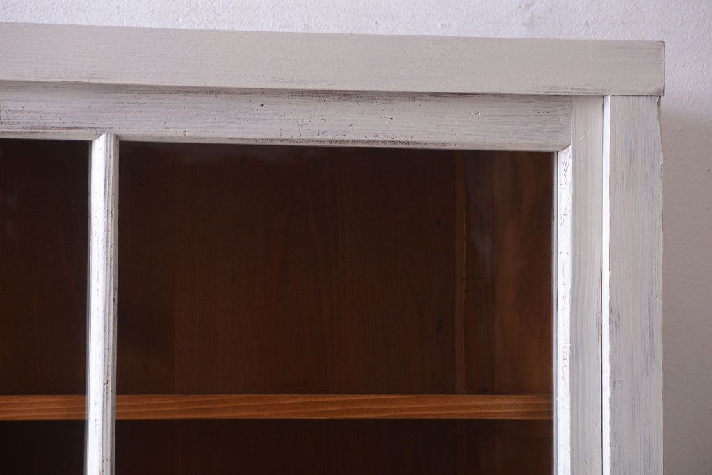 アンティーク家具　アンティーク　大きなペイント重ね収納棚(キャビネット・食器棚)(2)