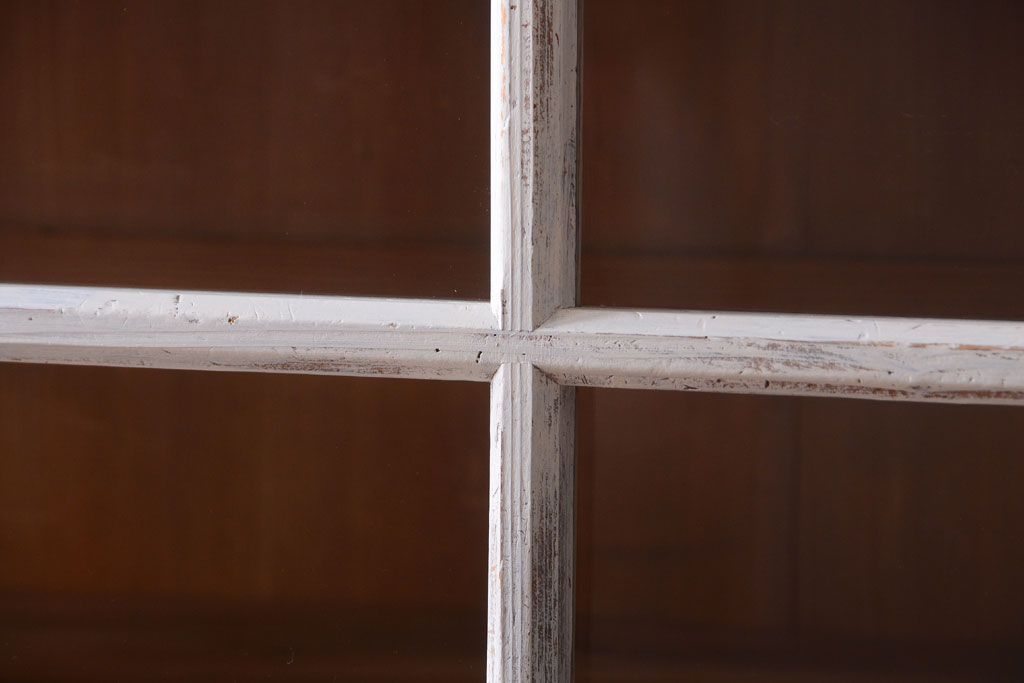 アンティーク家具　アンティーク　大きなペイント重ね収納棚(キャビネット・食器棚)(2)