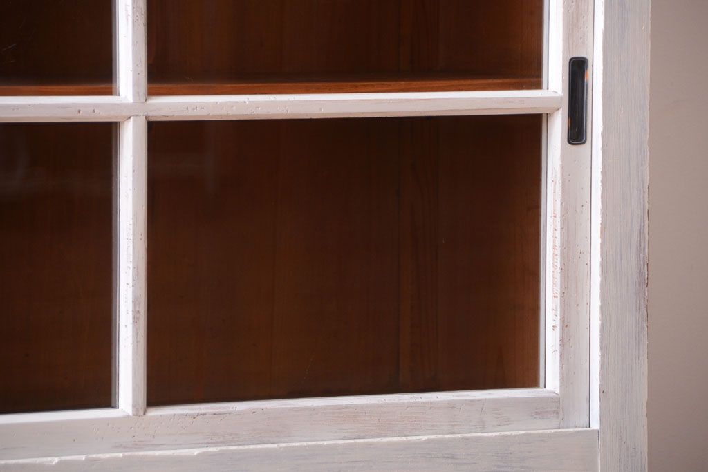 アンティーク家具　アンティーク　大きなペイント重ね収納棚(キャビネット・食器棚)(2)