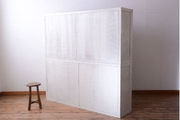 アンティーク家具　アンティーク　大きなペイント重ね収納棚(キャビネット・食器棚)(2)