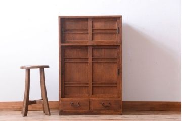 アンティーク家具　和製アンティーク　古い木製の小ぶりな収納棚(下駄箱)(3)