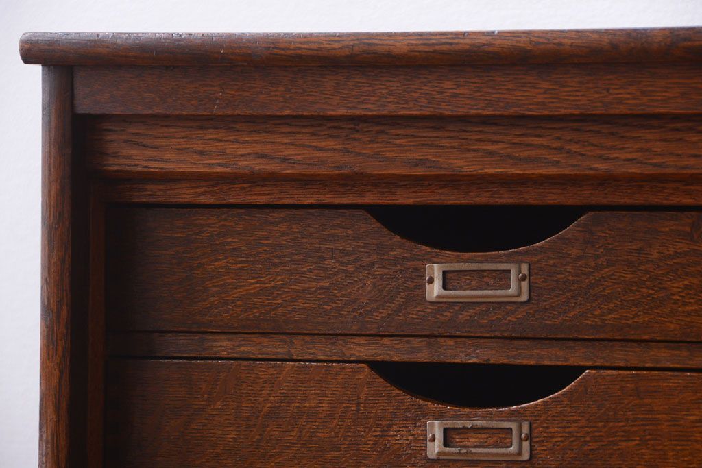 レトロ家具　昭和レトロ　銀座　伊東屋　古いナラ材のネームプレート付き小引き出し