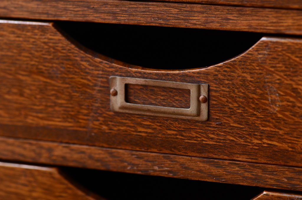 レトロ家具　昭和レトロ　銀座　伊東屋　古いナラ材のネームプレート付き小引き出し