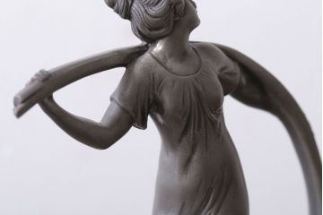 アンティーク雑貨　アンティーク　Achille Gamba(アキレ・ガンバ)　錫(スズ)のトレー